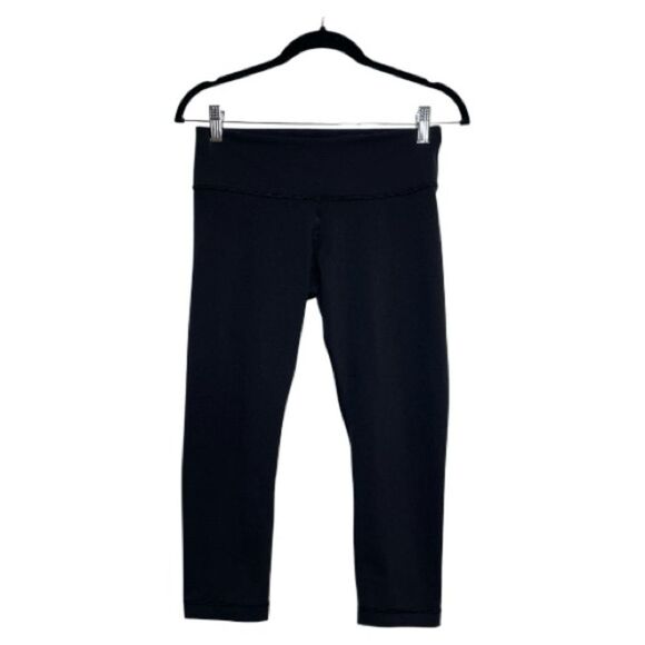 Lululemon Black Cropped Leggings Size 6 - Picture 1 of 11